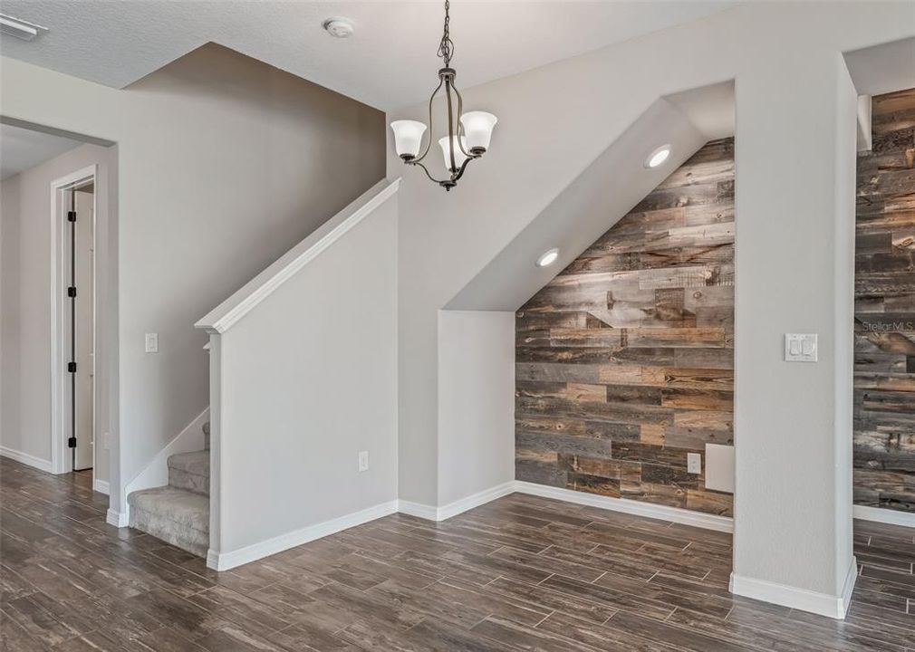 For Sale: $495,000 (3 beds, 3 baths, 2348 Square Feet)
