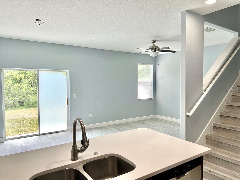 For Rent: $2,500 (3 beds, 2 baths, 1626 Square Feet)