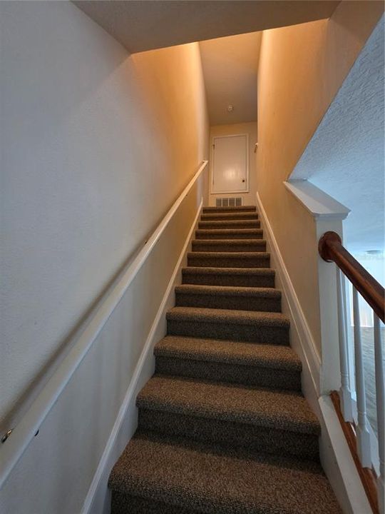 For Rent: $1,950 (3 beds, 2 baths, 1408 Square Feet)