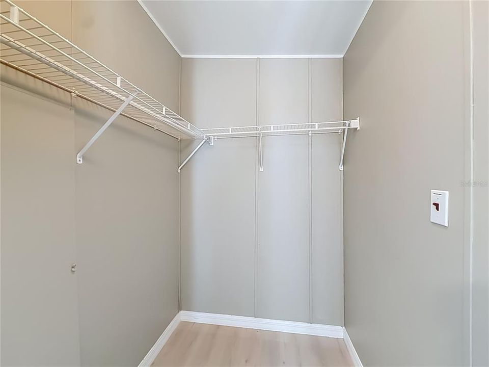 На продажу: $249,950 (3 спален, 2 ванн, 1186 Квадратных фут)