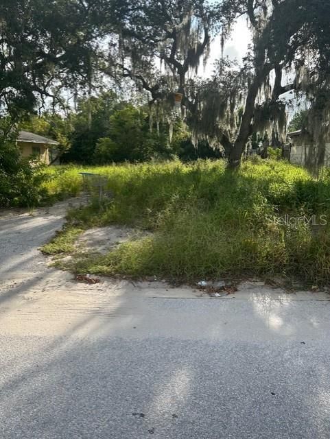 En Venta: $60,000 (0.18 acres)
