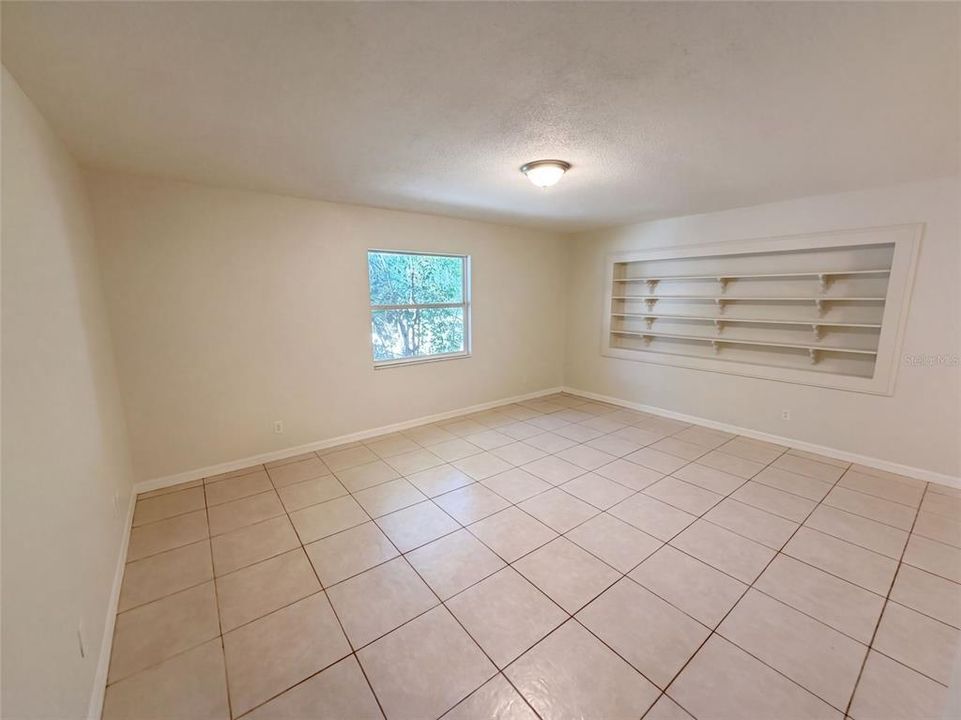For Sale: $416,000 (4 beds, 2 baths, 2150 Square Feet)