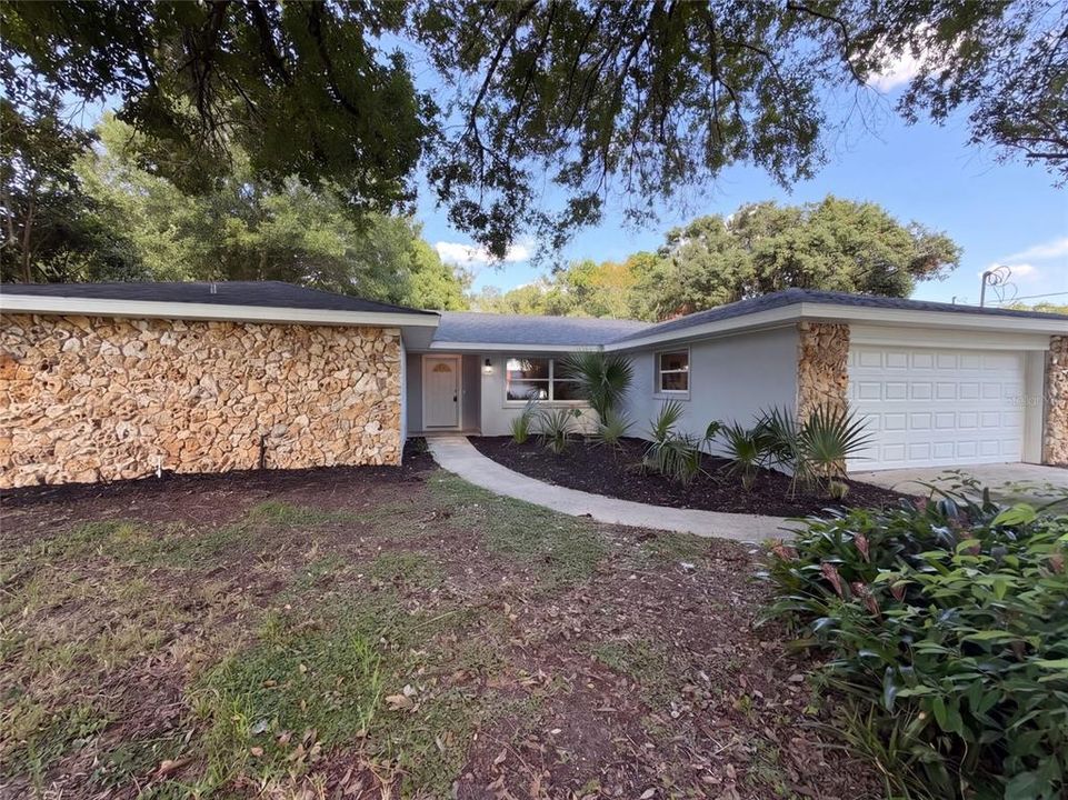 For Sale: $416,000 (4 beds, 2 baths, 2150 Square Feet)