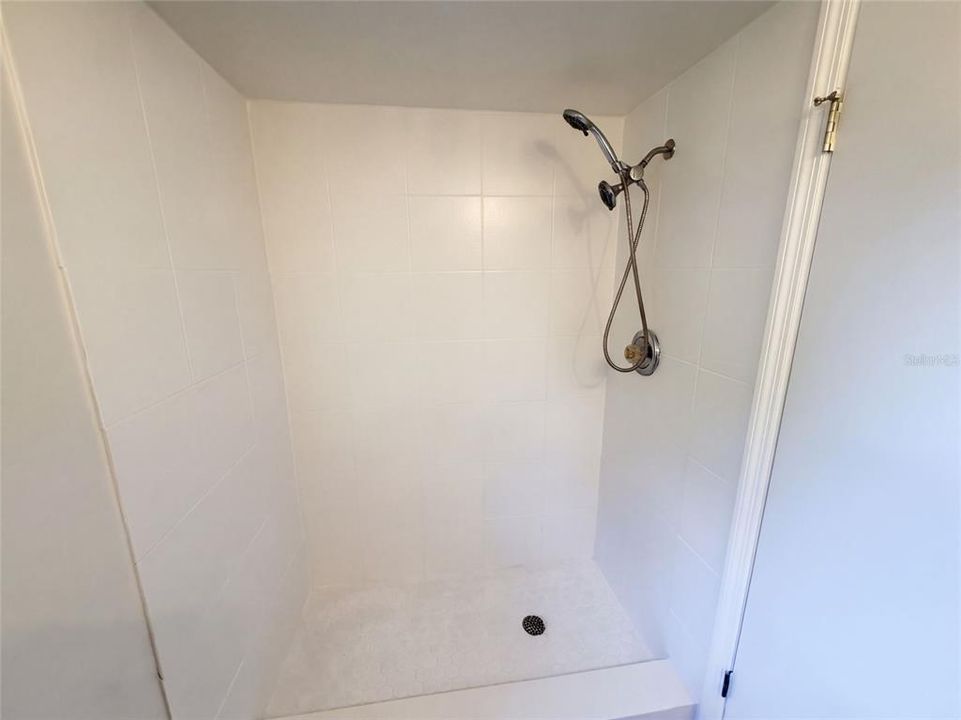 For Sale: $416,000 (4 beds, 2 baths, 2150 Square Feet)