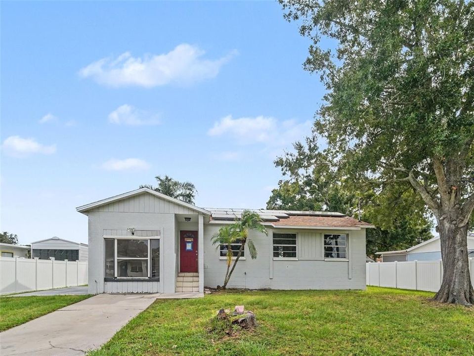 For Sale: $213,950 (3 beds, 2 baths, 1265 Square Feet)
