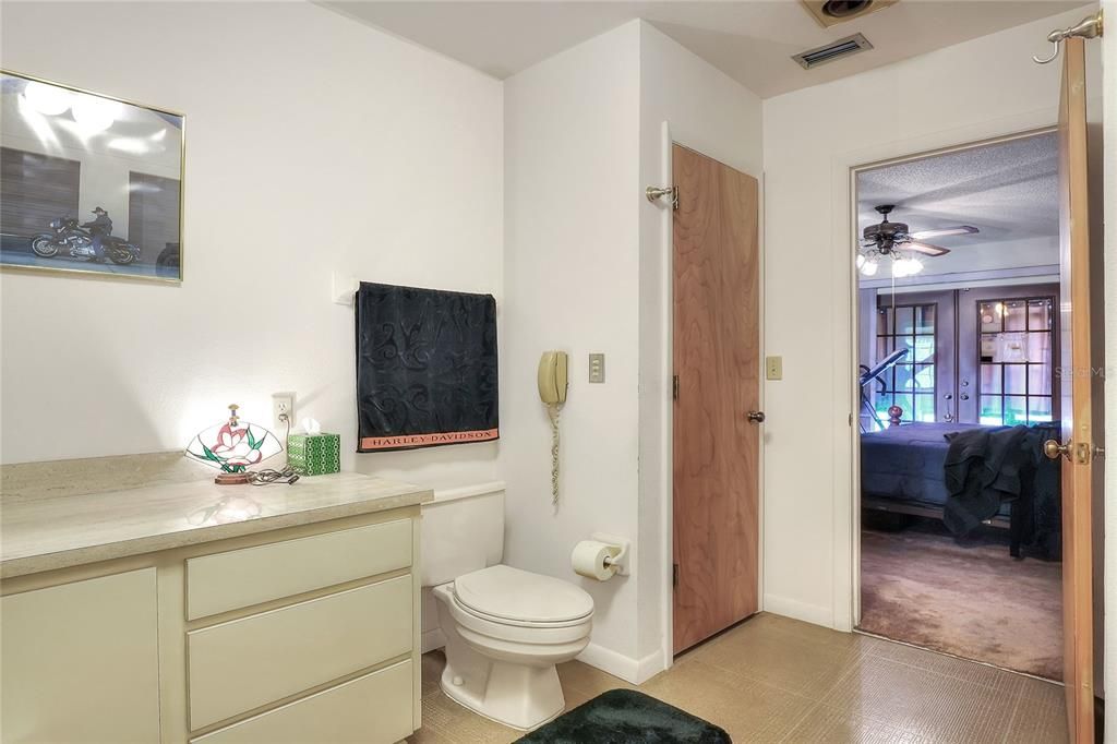На продажу: $610,000 (3 спален, 2 ванн, 1808 Квадратных фут)
