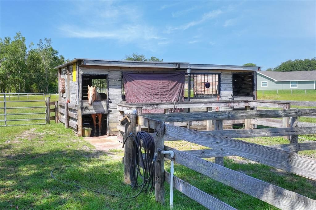 На продажу: $610,000 (3 спален, 2 ванн, 1808 Квадратных фут)