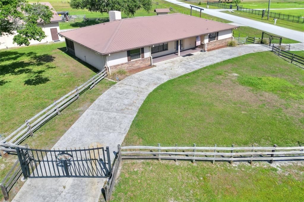 На продажу: $610,000 (3 спален, 2 ванн, 1808 Квадратных фут)