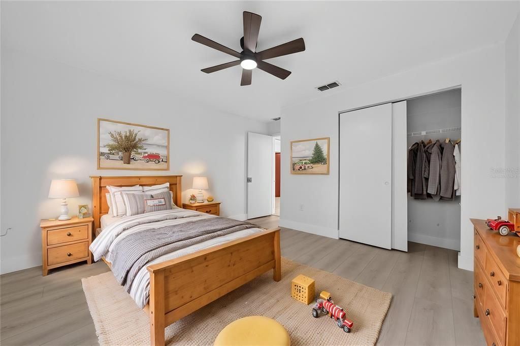 En Venta: $459,000 (3 camas, 2 baños, 1821 Pies cuadrados)