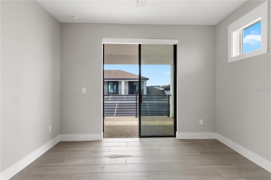 For Sale: $1,015,000 (5 beds, 3 baths, 3188 Square Feet)