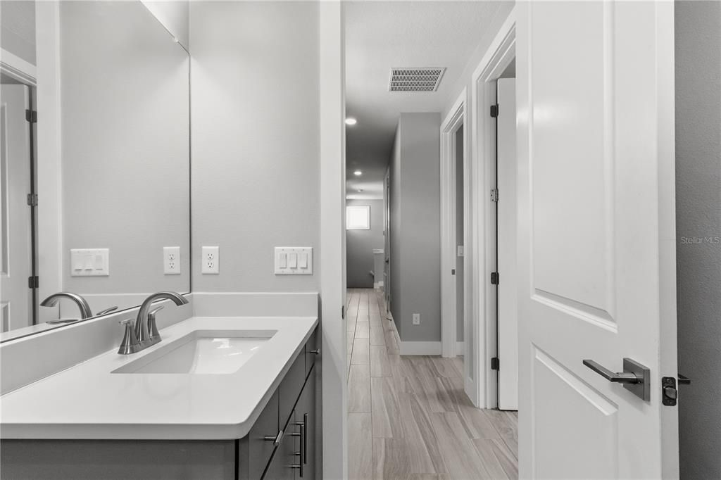 For Sale: $1,015,000 (5 beds, 3 baths, 3188 Square Feet)