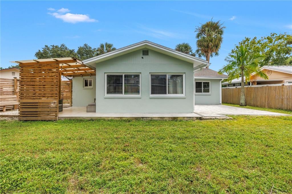 En Venta: $470,000 (5 camas, 2 baños, 1589 Pies cuadrados)