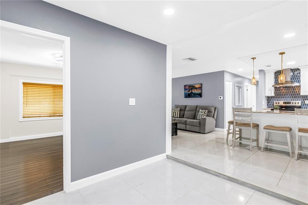 En Venta: $470,000 (5 camas, 2 baños, 1589 Pies cuadrados)