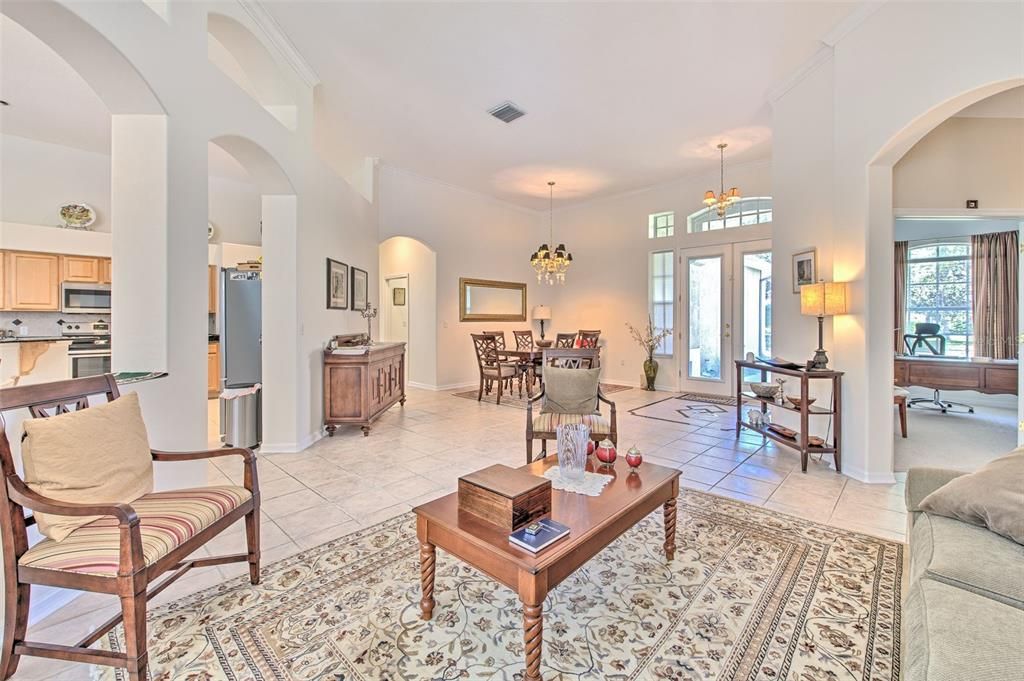 For Sale: $670,000 (5 beds, 3 baths, 2801 Square Feet)