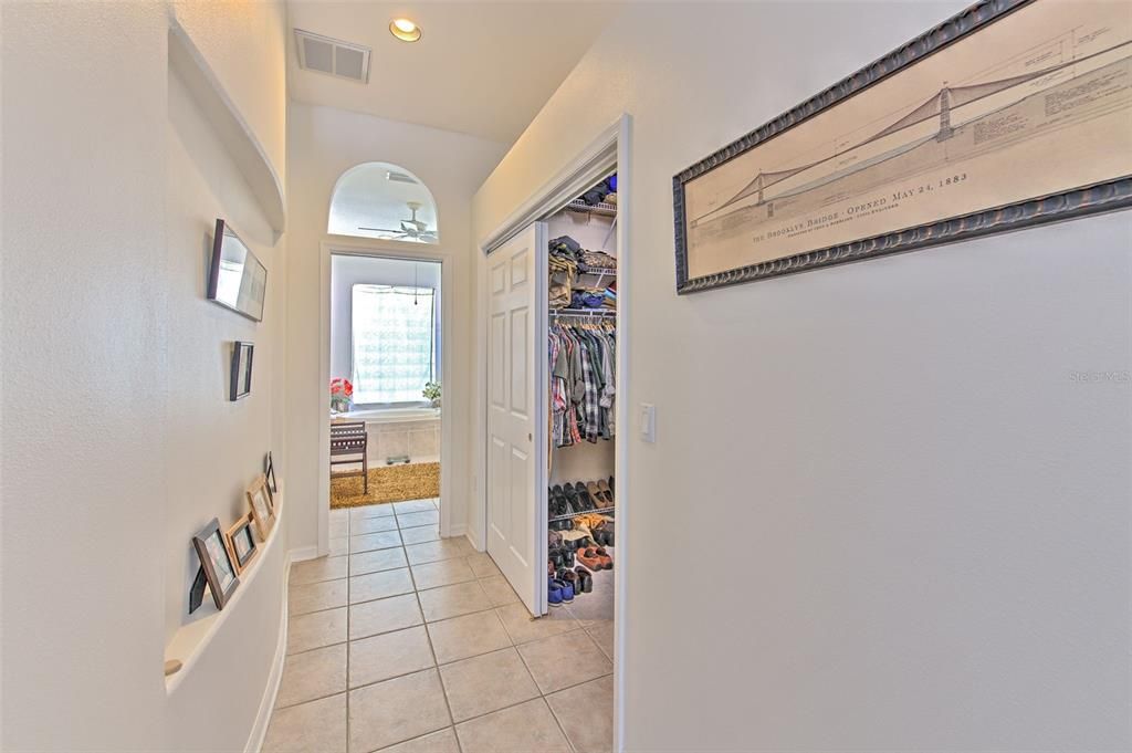 For Sale: $670,000 (5 beds, 3 baths, 2801 Square Feet)