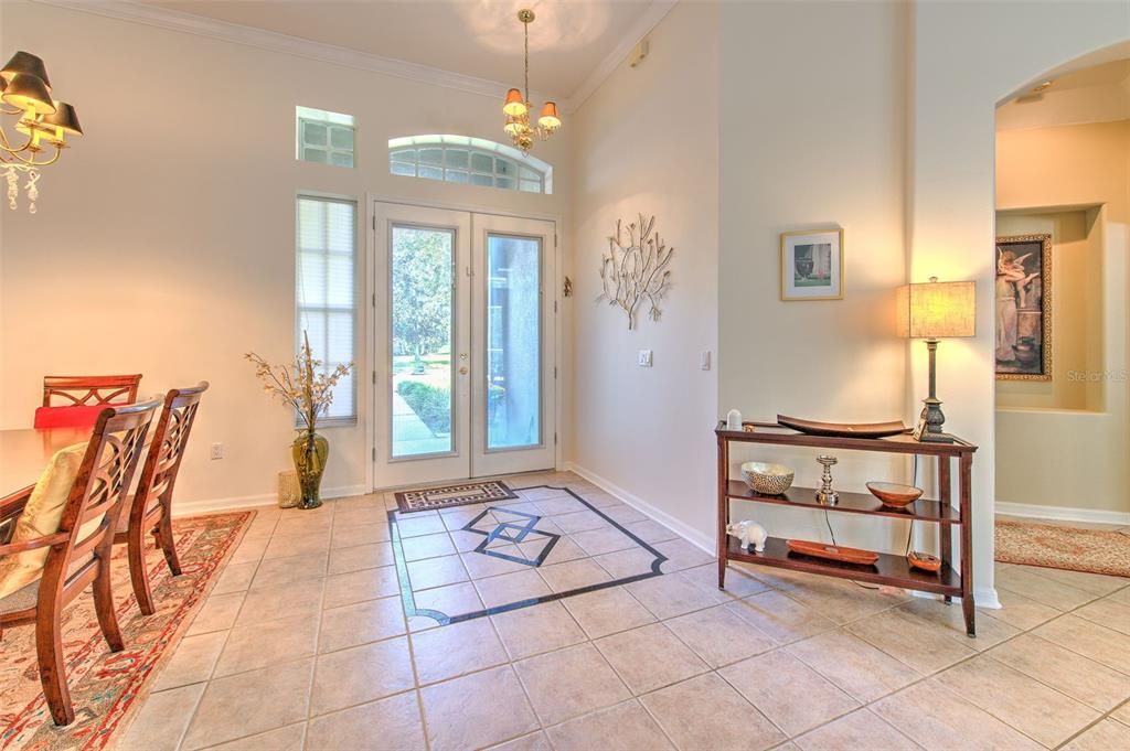 For Sale: $670,000 (5 beds, 3 baths, 2801 Square Feet)