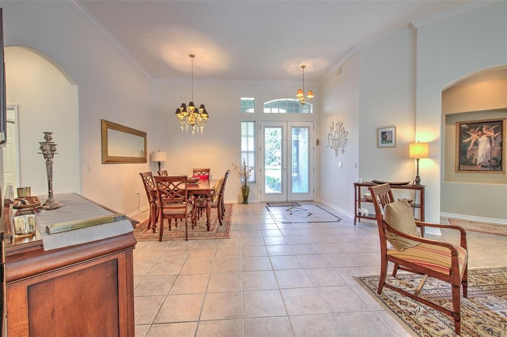 For Sale: $670,000 (5 beds, 3 baths, 2801 Square Feet)