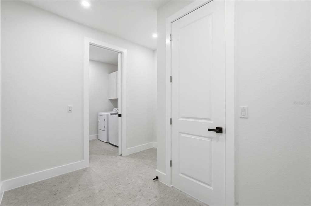 For Sale: $475,000 (3 beds, 2 baths, 2365 Square Feet)