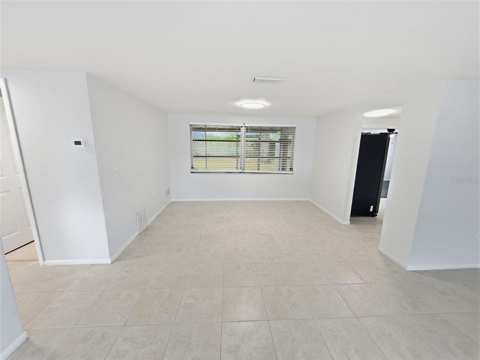 En Venta: $215,000 (2 camas, 1 baños, 1247 Pies cuadrados)