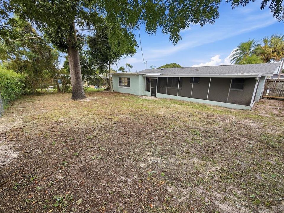 En Venta: $215,000 (2 camas, 1 baños, 1247 Pies cuadrados)
