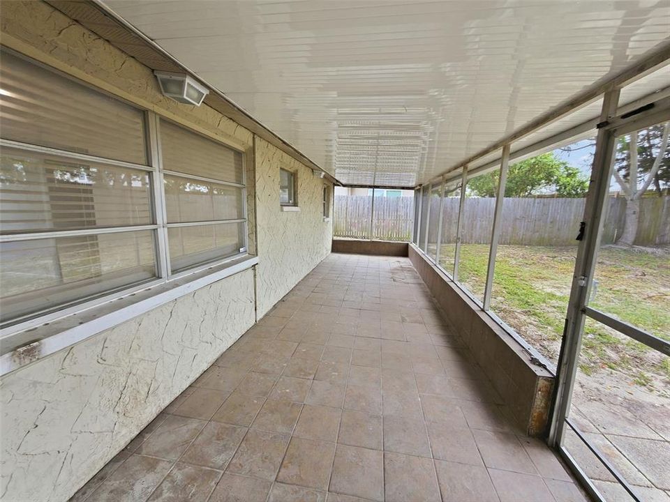 En Venta: $215,000 (2 camas, 1 baños, 1247 Pies cuadrados)