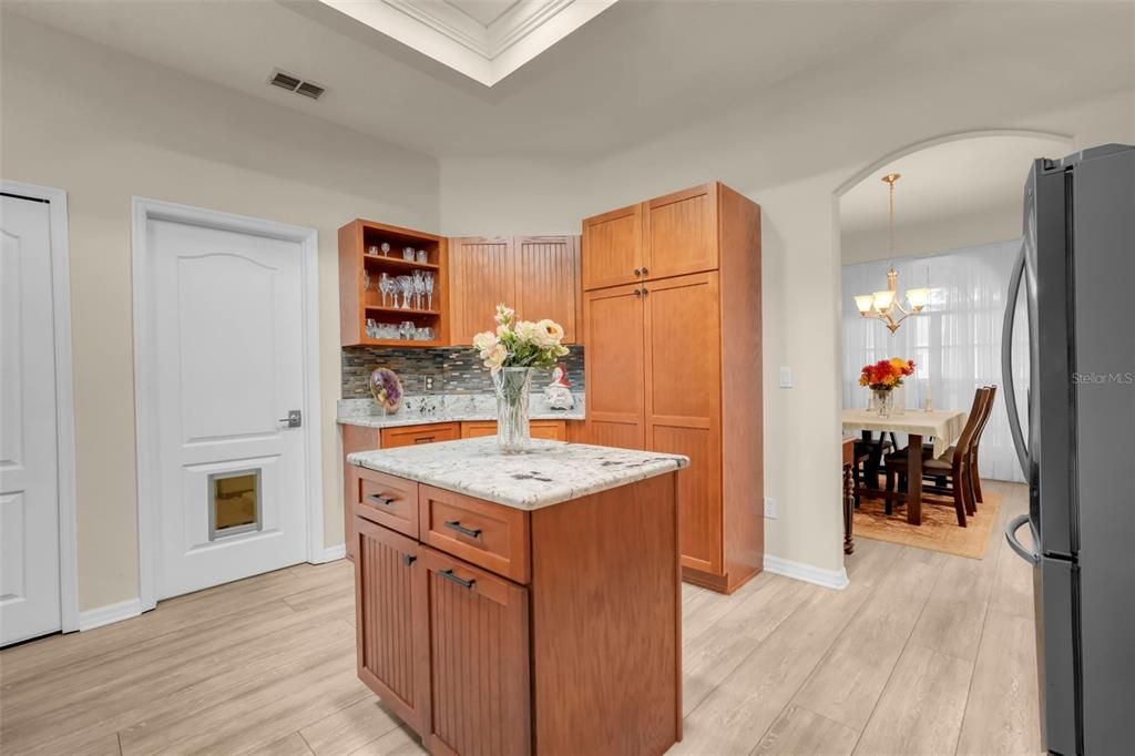 For Sale: $420,000 (3 beds, 2 baths, 2143 Square Feet)