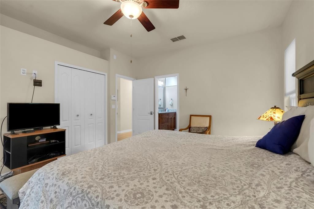 For Sale: $420,000 (3 beds, 2 baths, 2143 Square Feet)