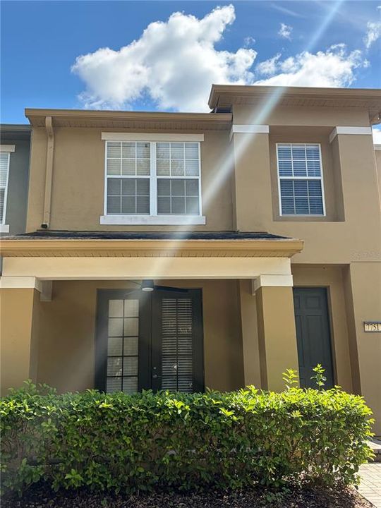 For Rent: $2,700 (3 beds, 2 baths, 1680 Square Feet)