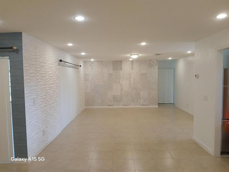 В аренду: $2,850 (4 спален, 3 ванн, 1812 Квадратных фут)