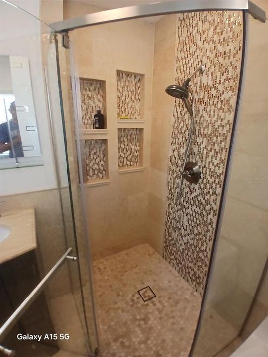 В аренду: $2,850 (4 спален, 3 ванн, 1812 Квадратных фут)