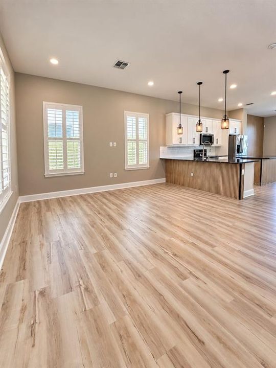 For Sale: $630,000 (4 beds, 3 baths, 2454 Square Feet)