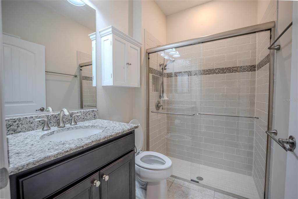 En Venta: $388,888 (2 camas, 2 baños, 1906 Pies cuadrados)