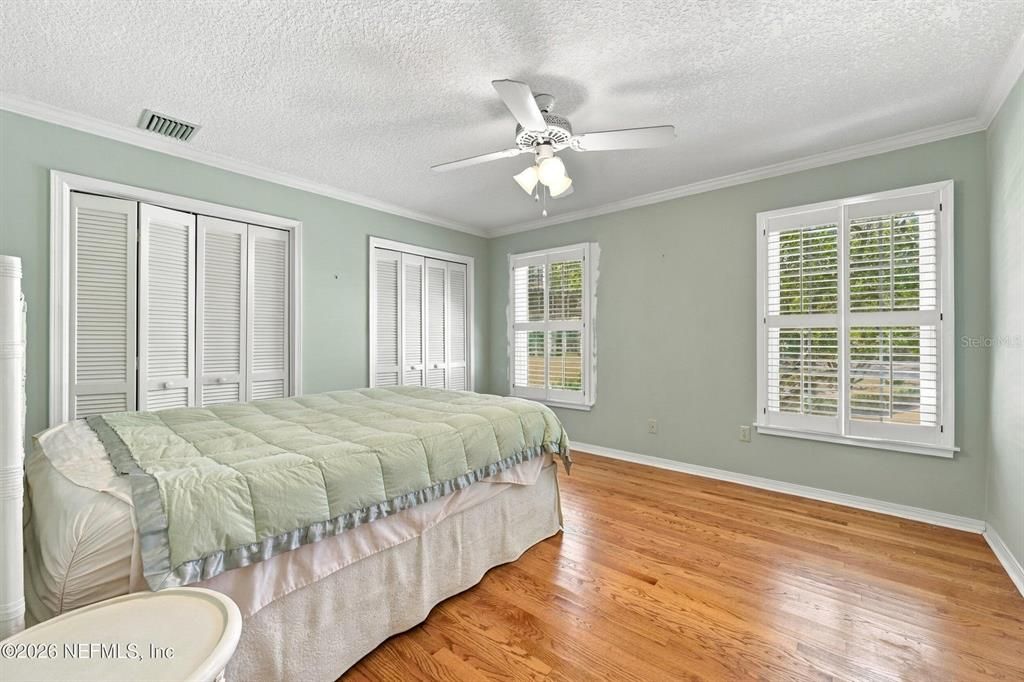 For Sale: $699,000 (4 beds, 3 baths, 2423 Square Feet)