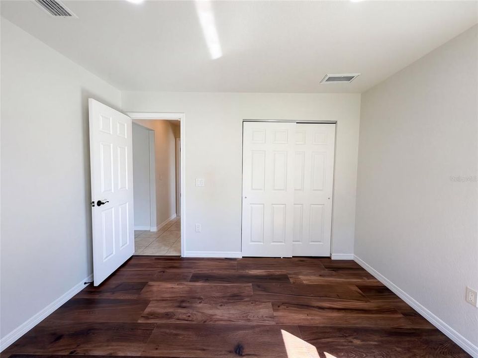 For Sale: $370,000 (3 beds, 2 baths, 2090 Square Feet)