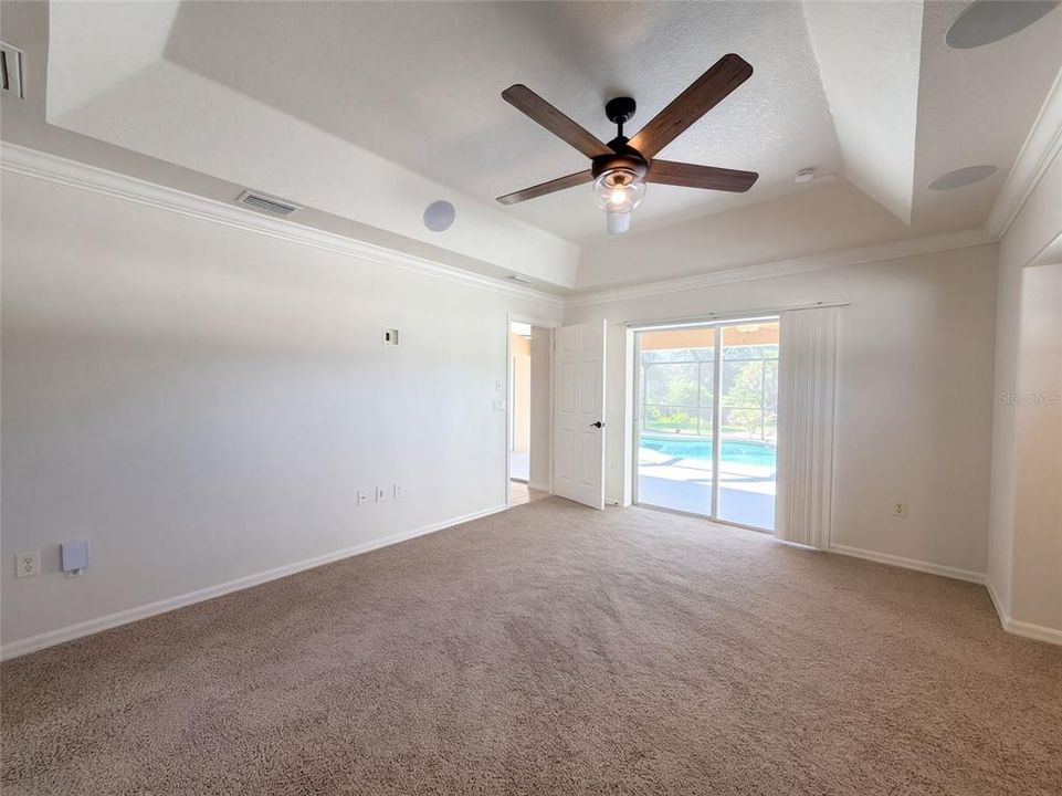 For Sale: $370,000 (3 beds, 2 baths, 2090 Square Feet)
