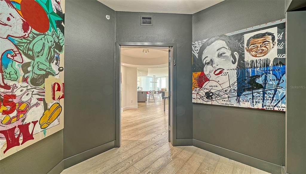 En Venta: $1,025,000 (3 camas, 3 baños, 2778 Pies cuadrados)