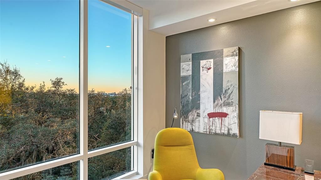 En Venta: $1,025,000 (3 camas, 3 baños, 2778 Pies cuadrados)
