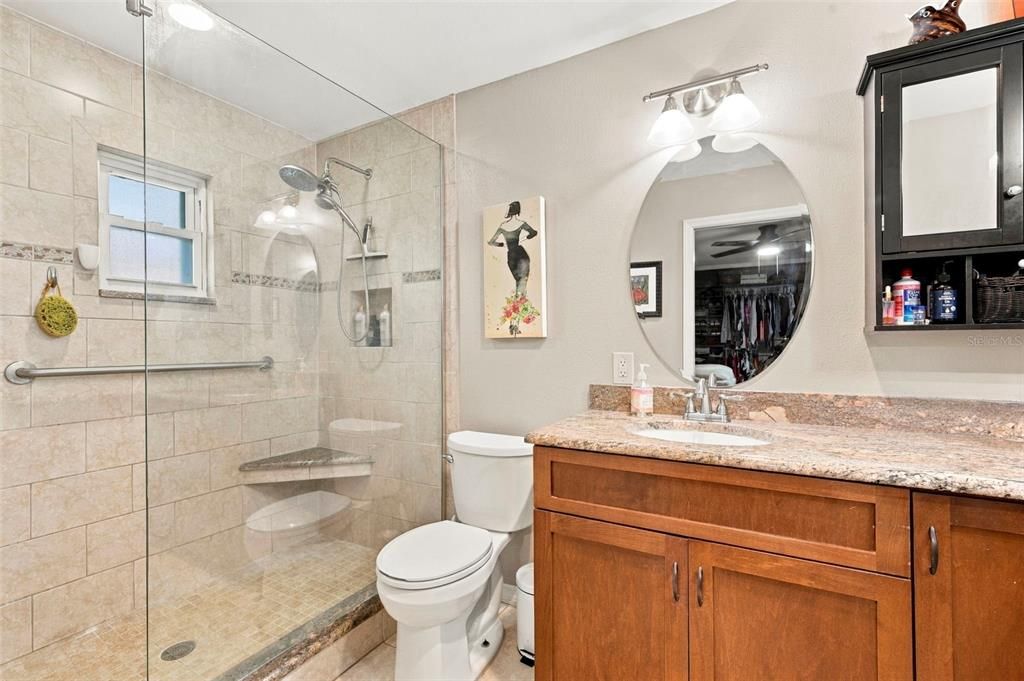 For Sale: $500,000 (3 beds, 2 baths, 1827 Square Feet)