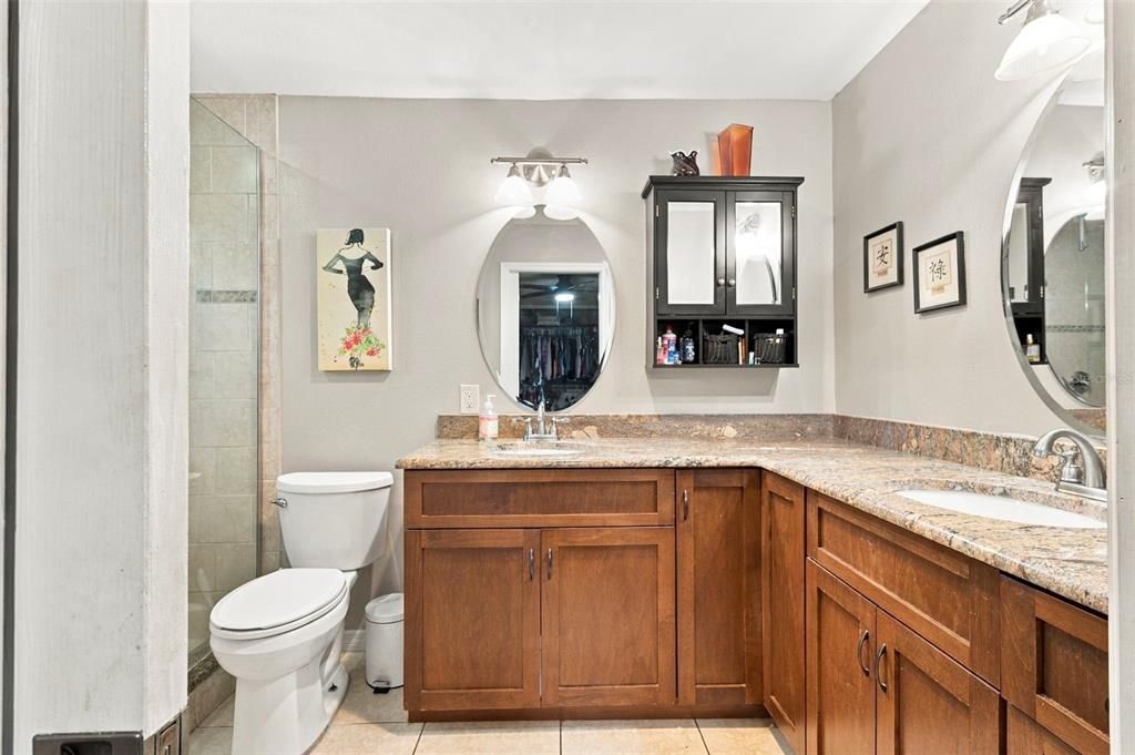 For Sale: $500,000 (3 beds, 2 baths, 1827 Square Feet)