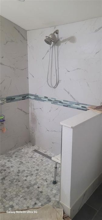 For Sale: $360,000 (3 beds, 2 baths, 2100 Square Feet)