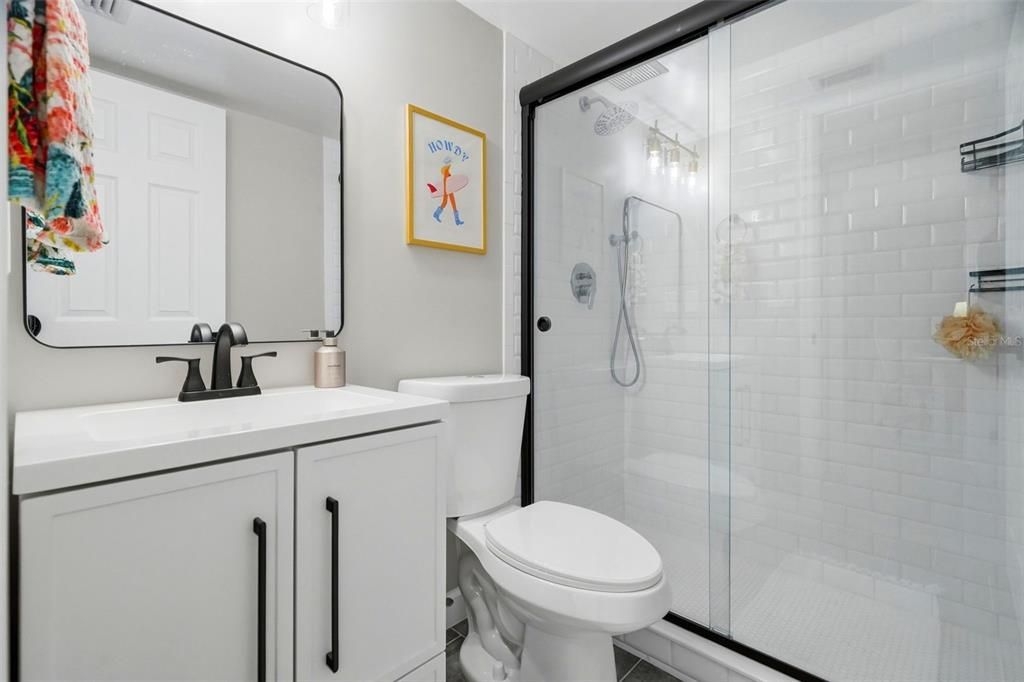 For Sale: $335,000 (2 beds, 2 baths, 1245 Square Feet)