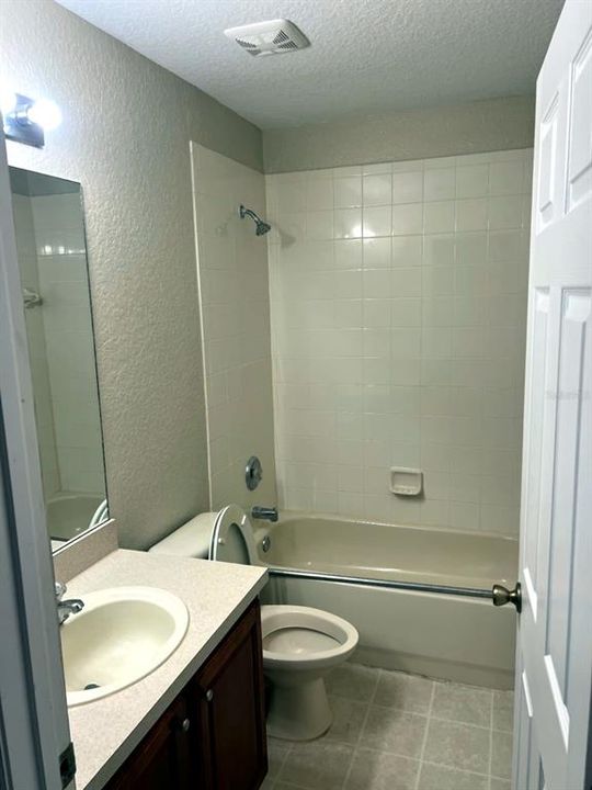 В аренду: $2,250 (3 спален, 2 ванн, 1710 Квадратных фут)