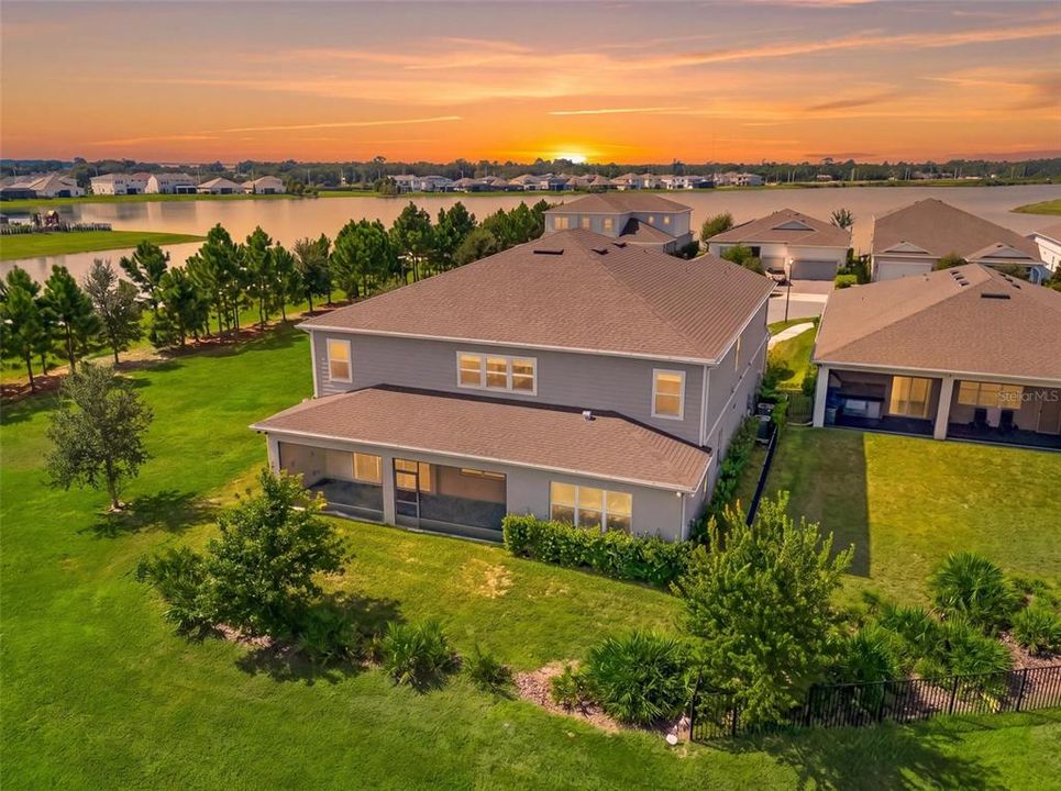 For Sale: $1,350,000 (7 beds, 6 baths, 5240 Square Feet)