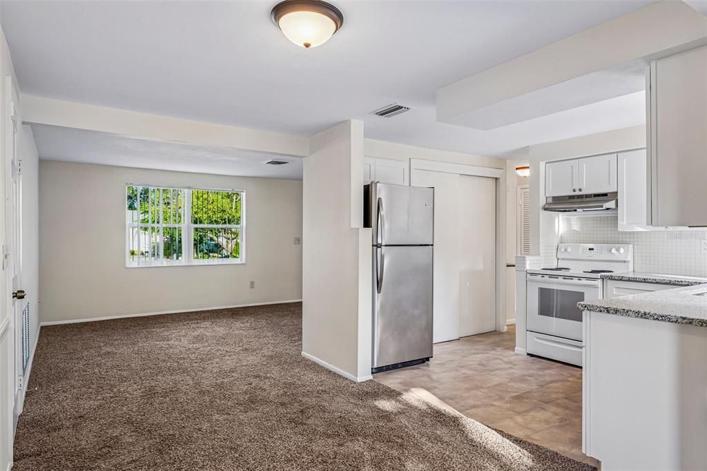 En Venta: $235,000 (2 camas, 1 baños, 1016 Pies cuadrados)