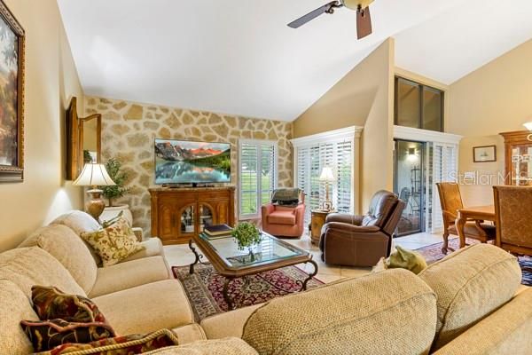 For Sale: $489,000 (3 beds, 2 baths, 2749 Square Feet)