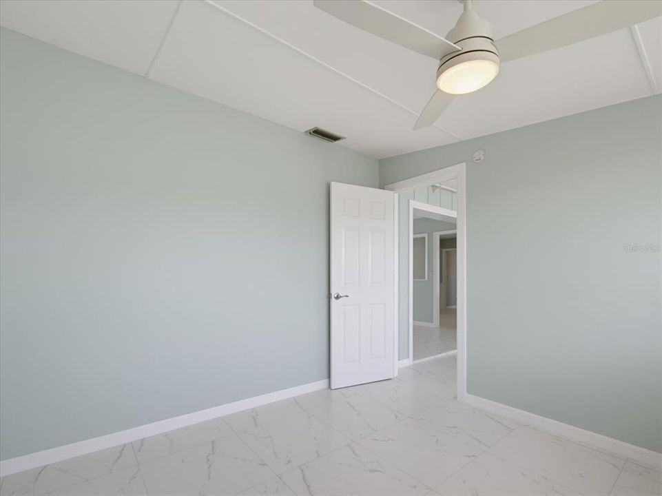For Sale: $349,000 (2 beds, 2 baths, 1588 Square Feet)