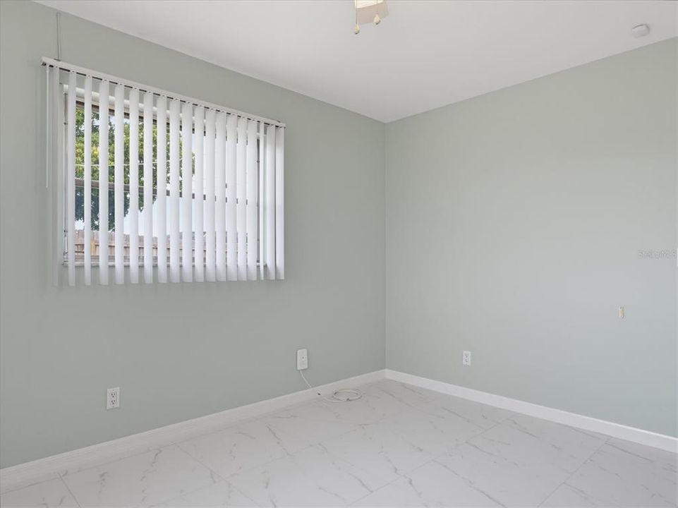 For Sale: $349,000 (2 beds, 2 baths, 1588 Square Feet)
