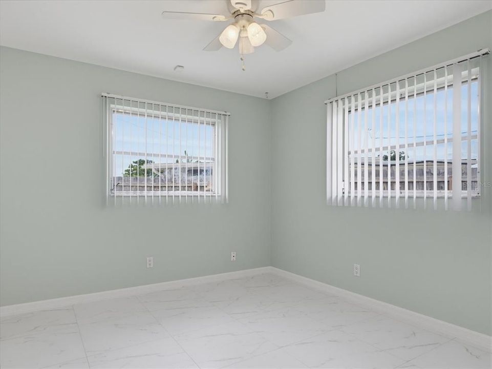 For Sale: $349,000 (2 beds, 2 baths, 1588 Square Feet)