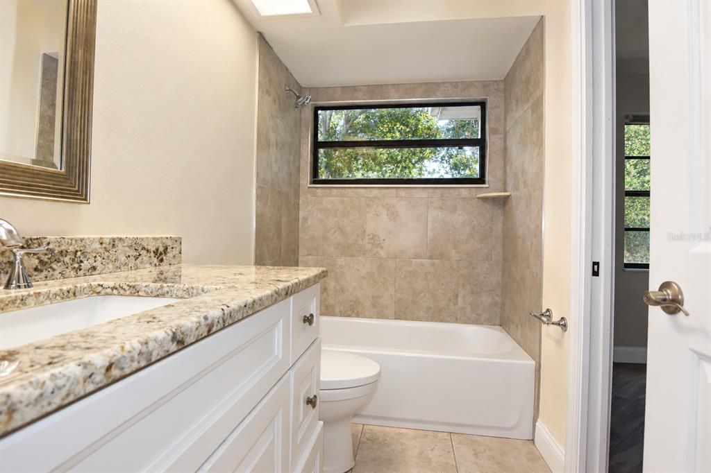 For Sale: $319,000 (3 beds, 2 baths, 1648 Square Feet)