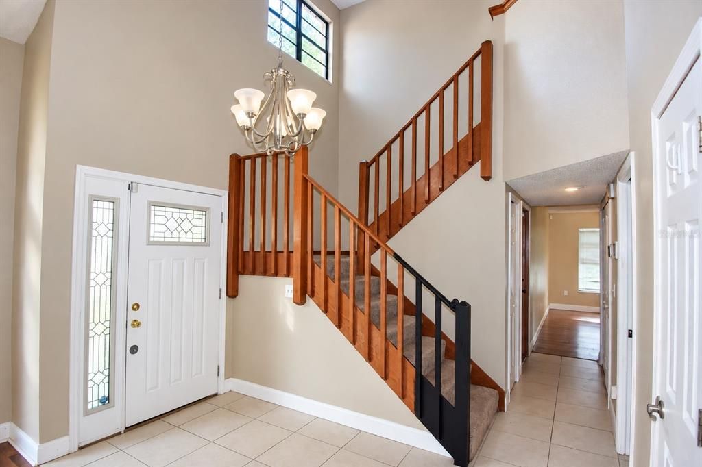 For Sale: $319,000 (3 beds, 2 baths, 1648 Square Feet)